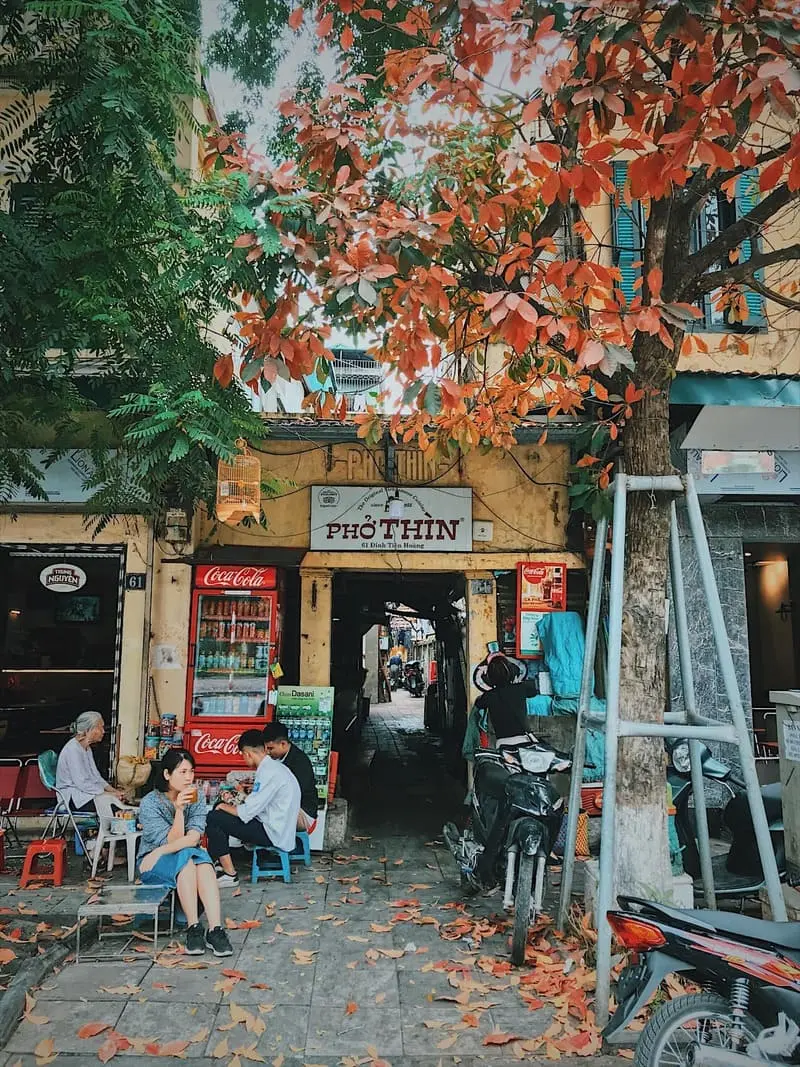 Phở Th&igrave;n L&ograve; Đ&uacute;c v&agrave; Phở Th&igrave;n Bờ Hồ, những c&aacute;i t&ecirc;n hấp dẫn trong l&agrave;ng phở thủ đ&ocirc; 6
