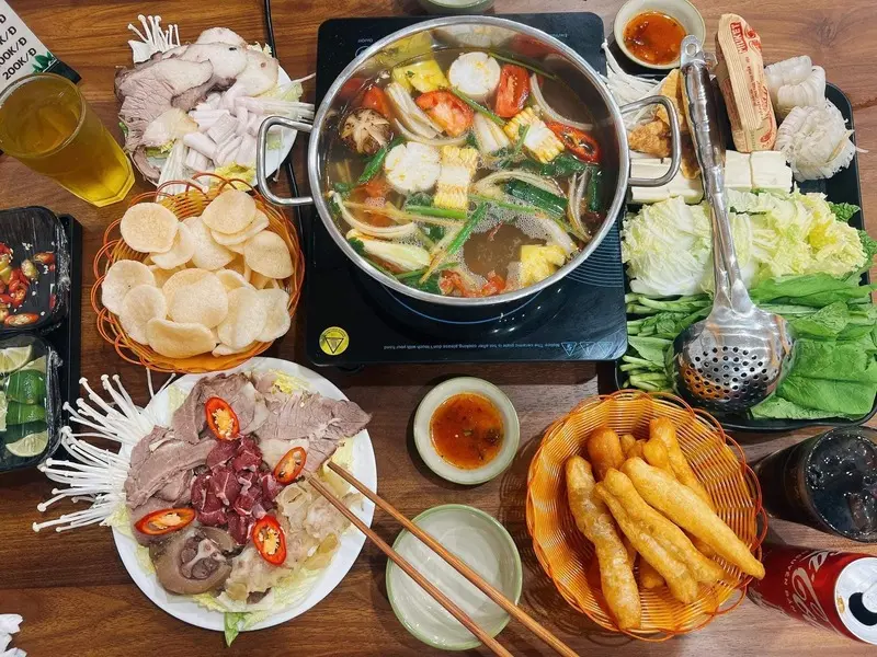 Qu&aacute;n Thanh B&eacute;o Phở B&ograve; ho&agrave;i niệm với m&oacute;n phở cơm nguội 11