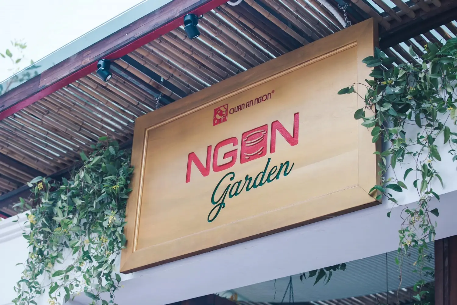 Sự chuyển m&igrave;nh tinh tế, h&agrave;i h&ograve;a giữa truyền thống v&agrave; c&aacute;ch t&acirc;n tại Ngon Garden 2