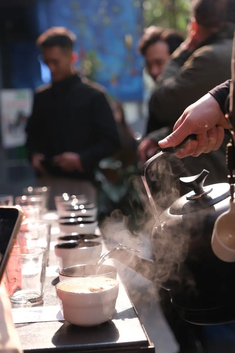 THAIYEN Cafe Qu&aacute;n Th&aacute;nh (Th&aacute;i Y&ecirc;n): Tiệm c&agrave; ph&ecirc; vibe trong trẻo giữa H&agrave; th&agrave;nh 4