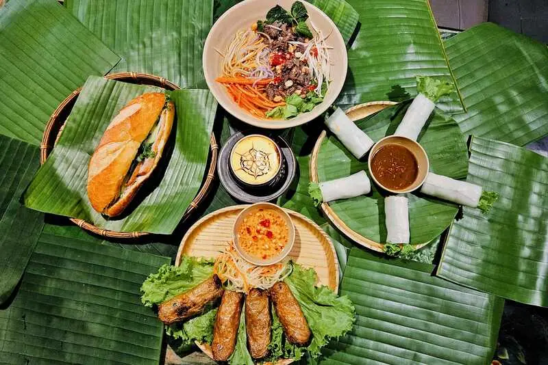 Thăm Hidden Gem Coffee H&agrave; Nội trải nghiệm lối sống xanh độc đ&aacute;o 11