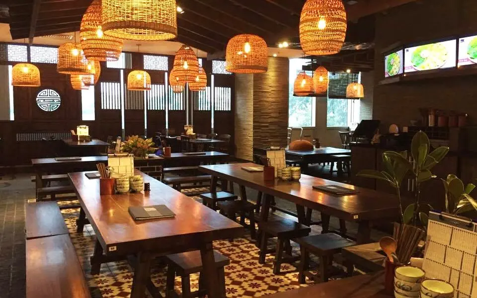 Thưởng thức m&igrave; Quảng H&agrave; Nội tại top 7 qu&aacute;n ngon đ&uacute;ng điệu 4