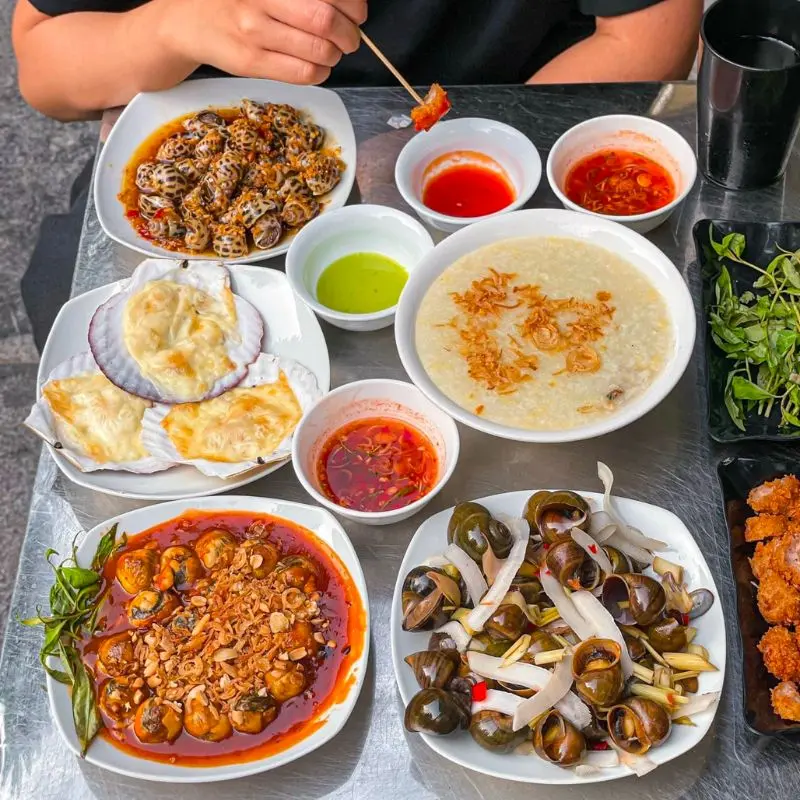 Thưởng thức ốc luộc H&agrave; Nội với top 15 qu&aacute;n ngon nổi tiếng 13
