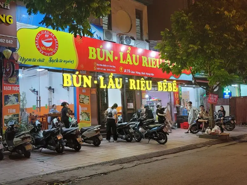 Top 10 qu&aacute;n b&uacute;n ri&ecirc;u ngon H&agrave; Nội được d&acirc;n s&agrave;nh ăn khuy&ecirc;n đi 10