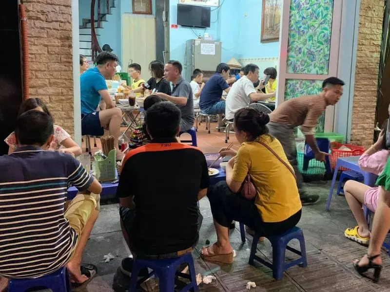 Top 10 qu&aacute;n cơm rang dưa b&ograve; thơm ngon, hương vị đậm chất phố cổ 10