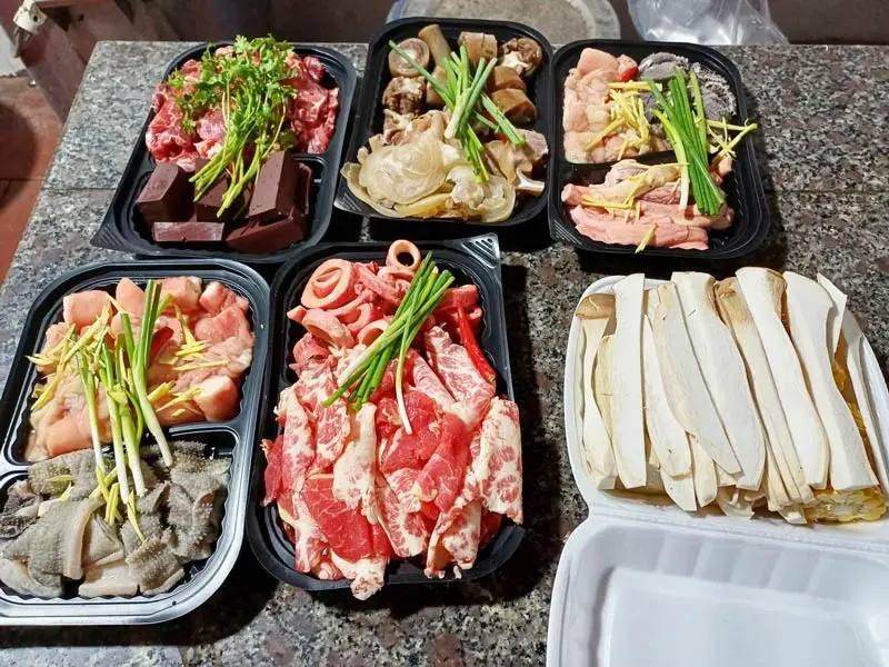 Top 12 qu&aacute;n lẩu đu&ocirc;i b&ograve; H&agrave; Nội ngon qu&ecirc;n lối về 11