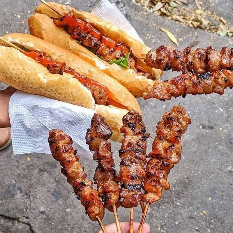 Top 15 quán bánh mì Hà Nội chuẩn vị phố cổ được yêu thích 6