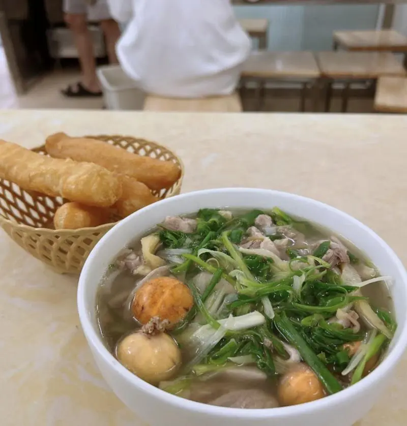 Top 15 quán phở gà ngon Hà Nội làm bao người mê mẩn 3