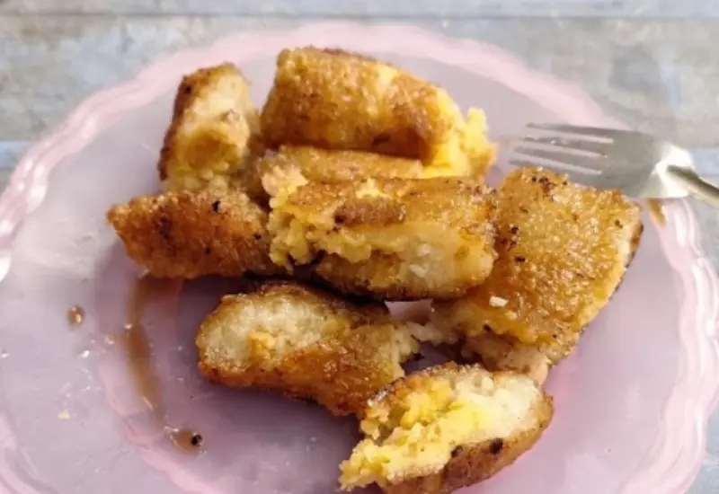Top 8 qu&aacute;n b&aacute;nh chưng r&aacute;n H&agrave; Nội nổi tiếng, si&ecirc;u ngon 8