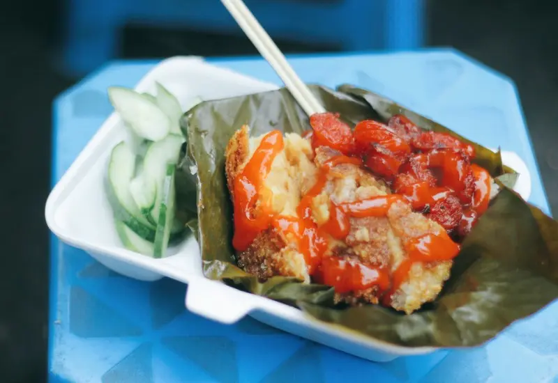 Top 8 qu&aacute;n b&aacute;nh chưng r&aacute;n H&agrave; Nội nổi tiếng, si&ecirc;u ngon 9