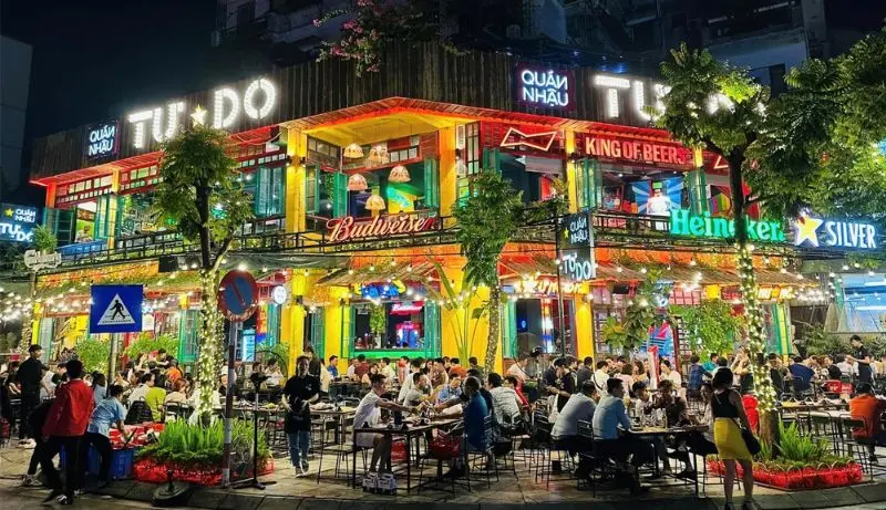 Top 8 qu&aacute;n bia hơi H&agrave; Nội l&yacute; tưởng để lai rai c&ugrave;ng hội bạn 4