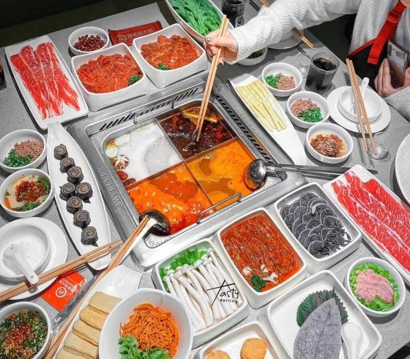 Top 8 quán l&acirc;̉u Trung Qu&ocirc;́c ngon chu&acirc;̉n vị kh&ocirc;ng n&ecirc;n bỏ lỡ 2