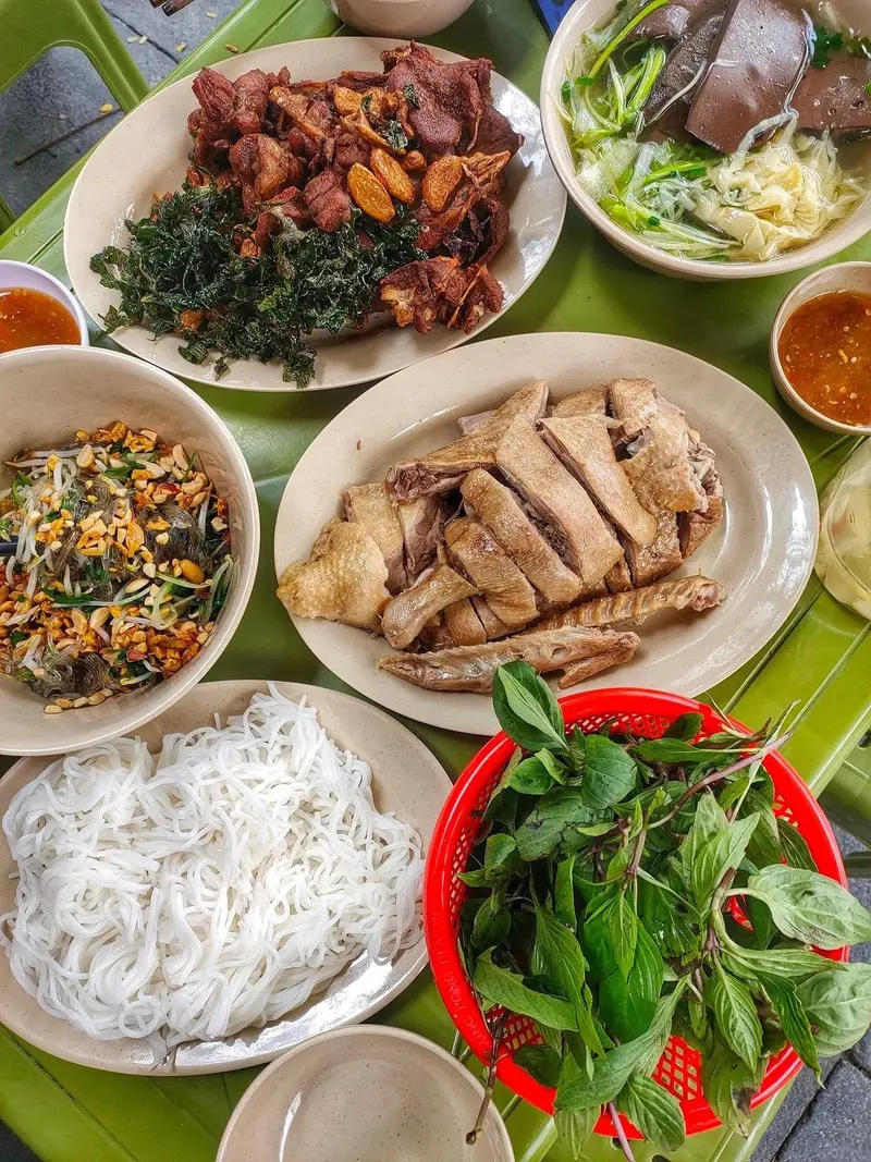 Top 8 qu&aacute;n ngan ch&aacute;y tỏi H&agrave; Nội nổi tiếng kh&ocirc;ng thể bỏ qua 6