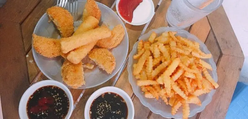Top qu&aacute;n b&aacute;nh g&agrave; H&agrave; Nội cho bạn trải nghiệm ẩm thực đường phố hấp dẫn 3