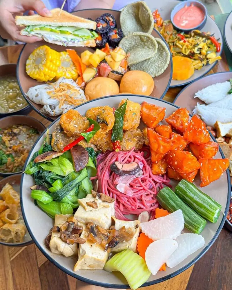 Top quán chay Cầu Giấy nổi bật Hà thành mà bạn nên thưởng thức 5