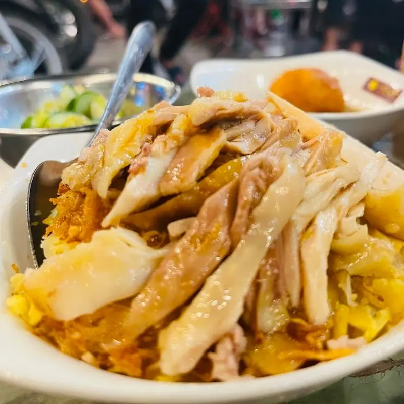 Trải nghiệm h&agrave;ng x&ocirc;i Yến 'huyền thoại' tại H&agrave; Nội 6