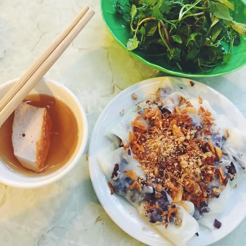 Trải nghiệm phố ẩm thực Tống Duy T&acirc;n ngon nức tiếng H&agrave; Th&agrave;nh 7