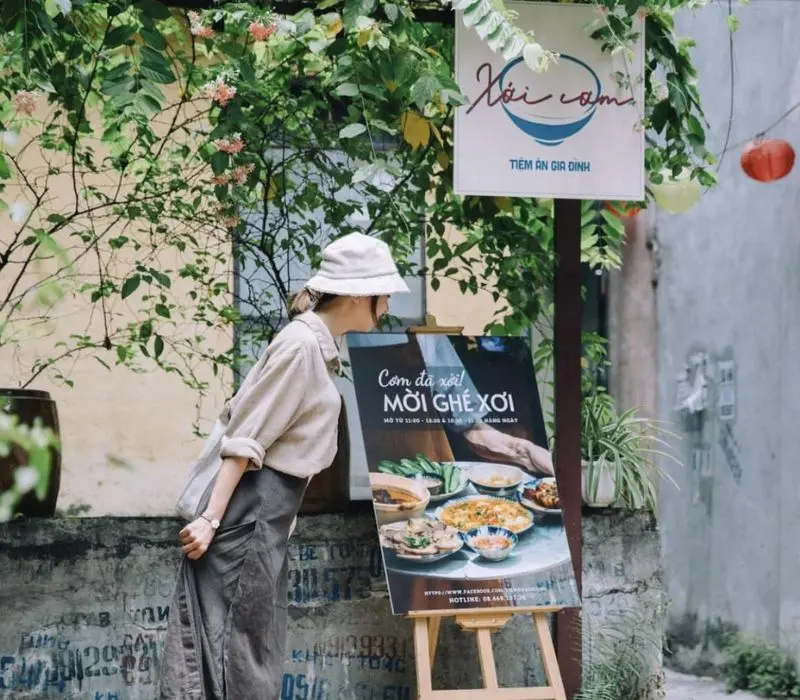 Xới Cơm, qu&aacute;n cơm phong c&aacute;ch nh&agrave; l&agrave;m được Michelin khen ngợi 10