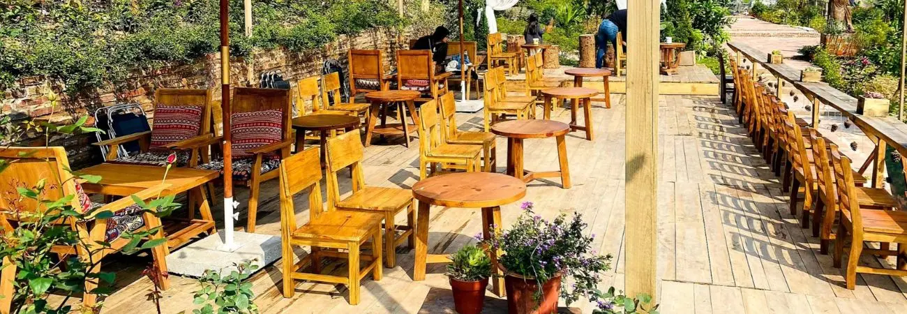 Khám phá Cà phê Điện Báo Bát Tràng giữa lòng thành phố ngàn hoa