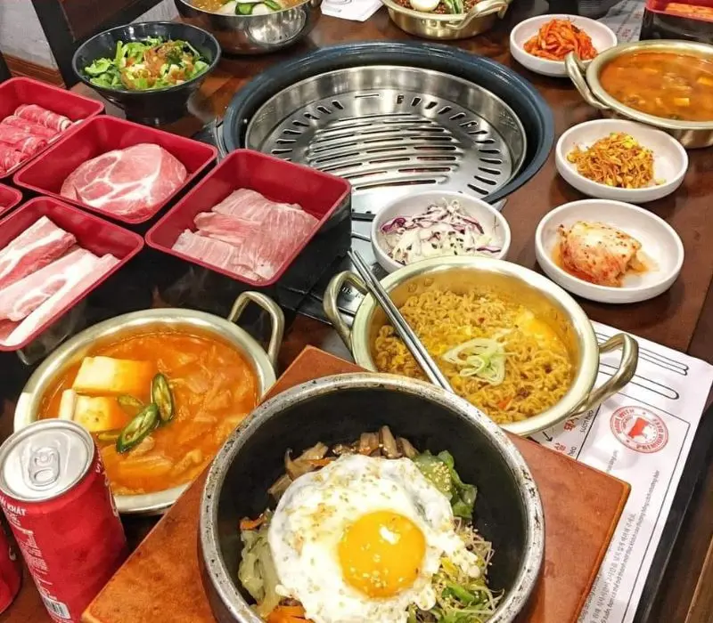 Lưu ngay địa chỉ 8 quán buffet nướng Hà Nội ngon quên lối về
