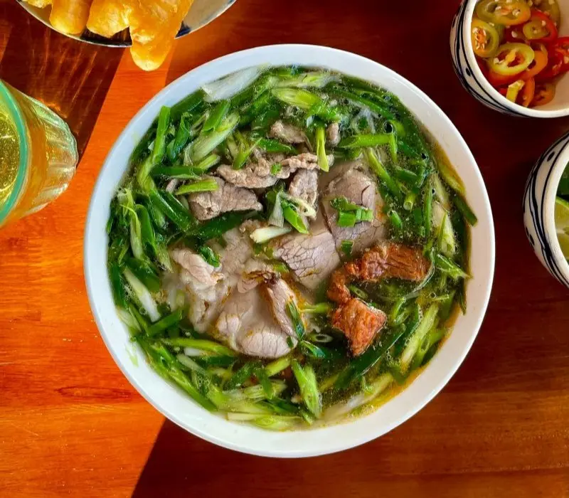 Phở Thìn Lò Đúc và Phở Thìn Bờ Hồ, những cái tên hấp dẫn trong làng phở thủ đô