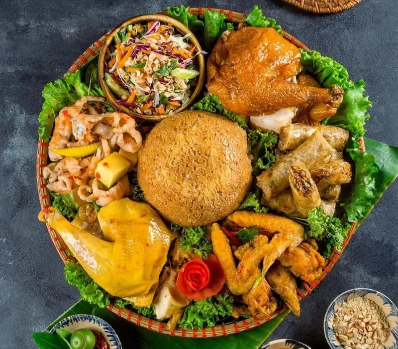 Thưởng thức mẹt gà Hà Nội với top 8 địa chỉ chinh phục mọi thực khách