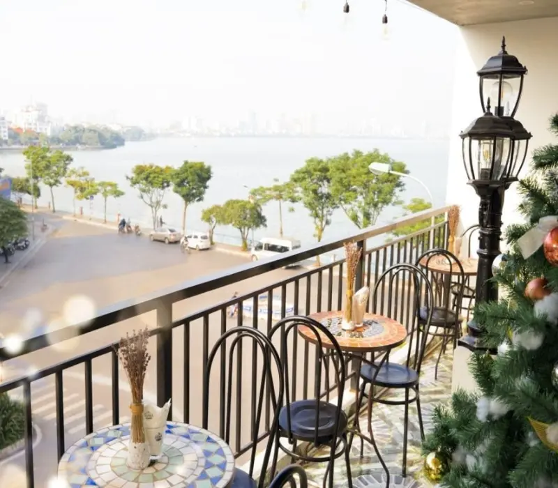 TOP 10 Quán cafe Hồ Tây view sống ảo cực xịn sò