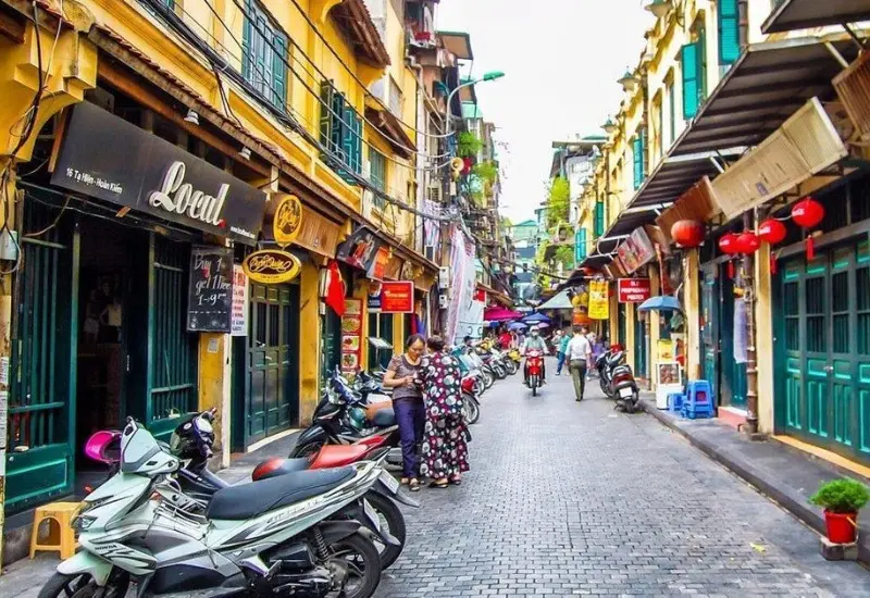 12 địa điểm hẹn h&ograve; H&agrave; Nội l&yacute; tưởng cho c&aacute;c cặp đ&ocirc;i 9
