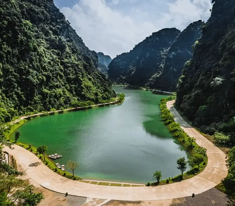 D&agrave;nh trọn kỳ nghỉ đầu năm với 10 địa điểm du lịch Tết gần H&agrave; Nội 13