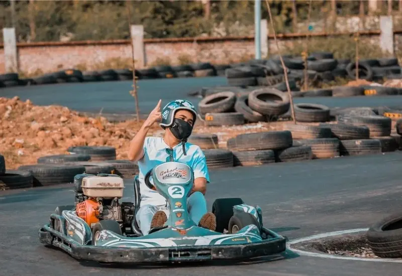 Đua xe Go Kart H&agrave; Nội: loại h&igrave;nh giải tr&iacute; độc đ&aacute;o v&agrave; hiện đại 5