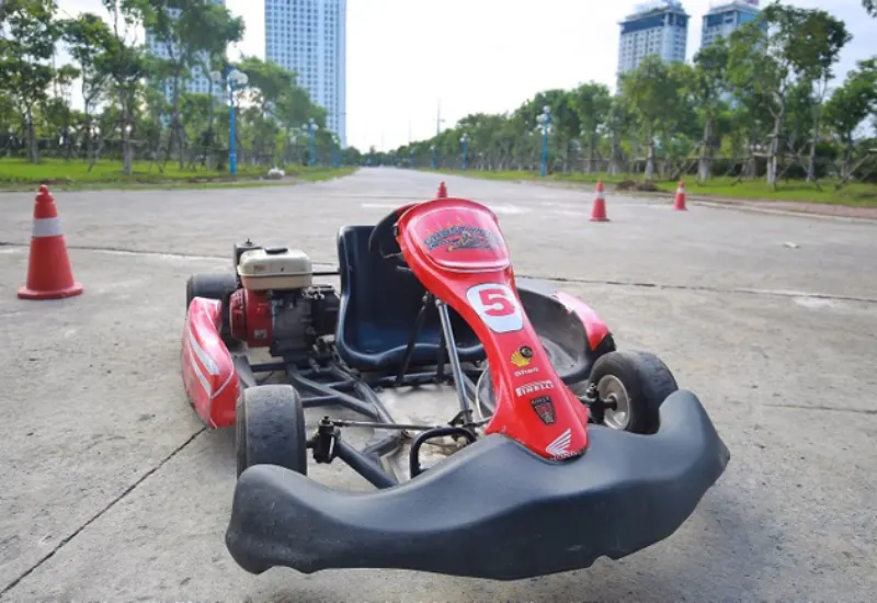 Đua xe Go Kart H&agrave; Nội: loại h&igrave;nh giải tr&iacute; độc đ&aacute;o v&agrave; hiện đại 3