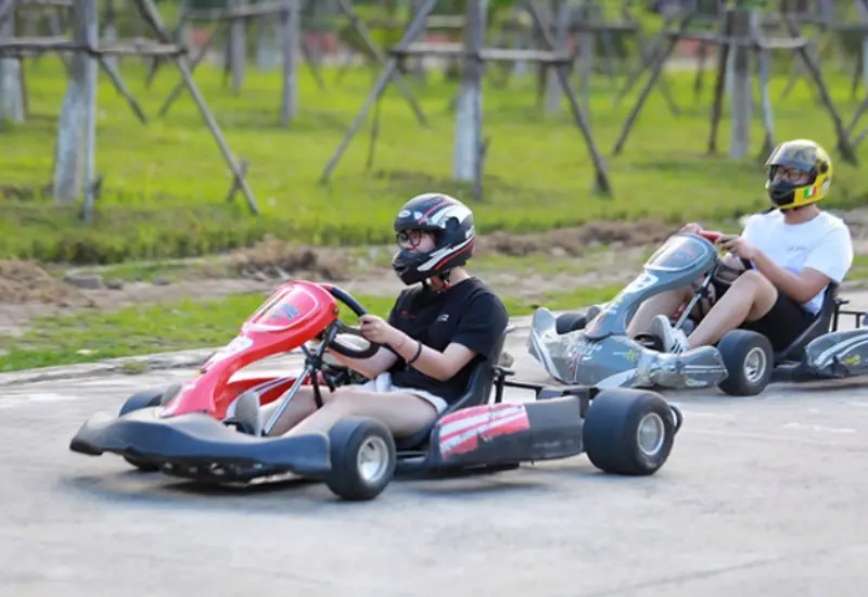Đua xe Go Kart H&agrave; Nội: loại h&igrave;nh giải tr&iacute; độc đ&aacute;o v&agrave; hiện đại 2