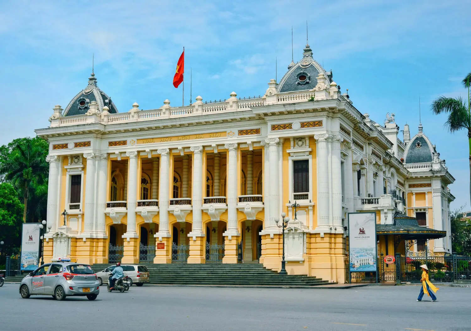 Kh&aacute;m ph&aacute; H&agrave; Nội qua những địa danh nổi tiếng v&agrave; quen thuộc 15