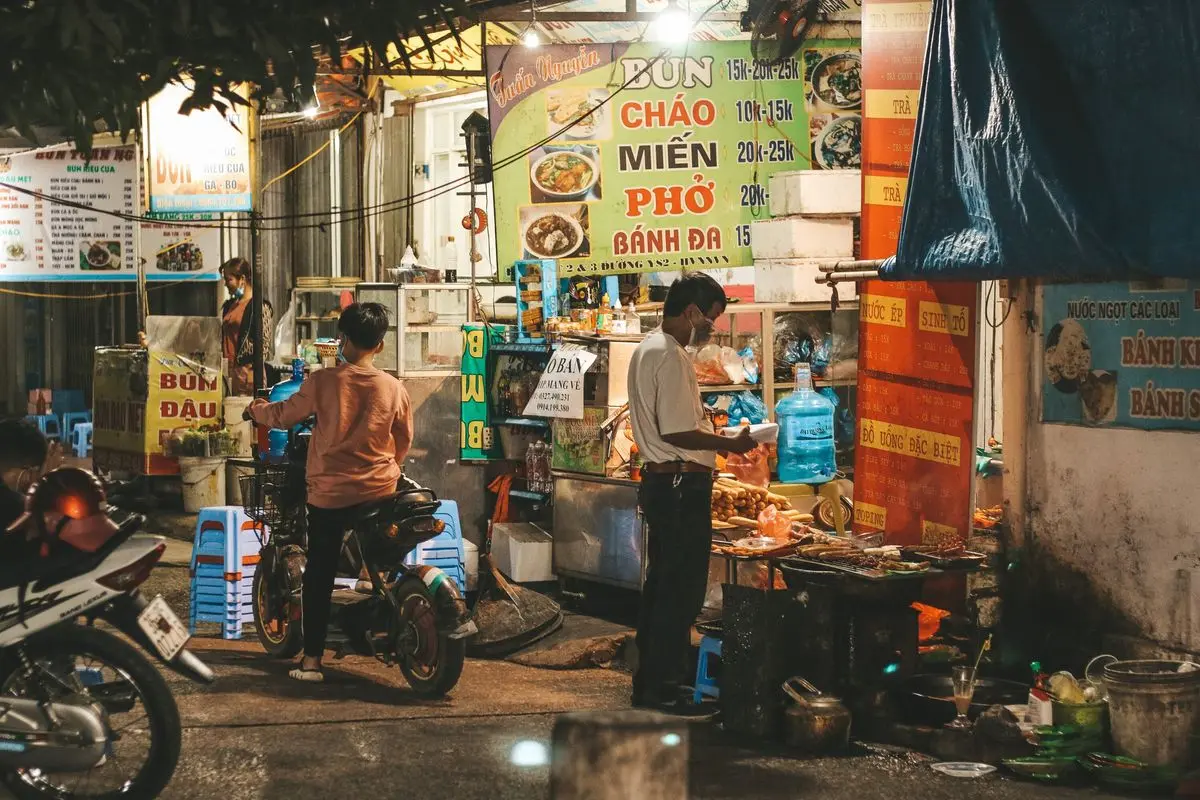 Kh&aacute;m ph&aacute; H&agrave; Nội quả vẻ đẹp đầy ấn tượng tại Học viện N&ocirc;ng nghiệp Việt Nam 16