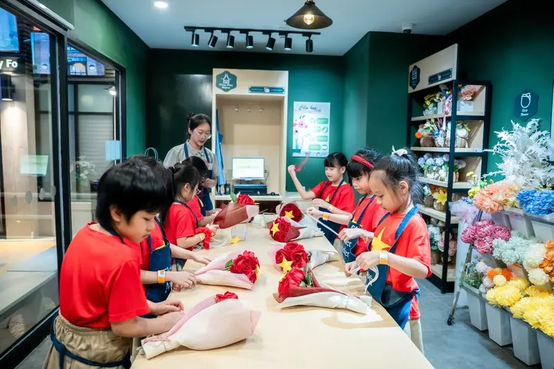 KidZania T&acirc;y Hồ: Thi&ecirc;n đường giải tr&iacute; học tập cho b&eacute; kh&aacute;m ph&aacute; 3