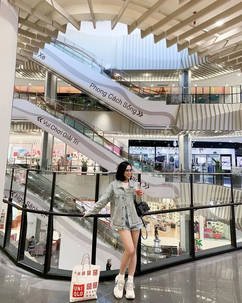 Lotte Mall T&acirc;y Hồ: Kinh nghiệm ăn chơi, mua sắm 2026 8