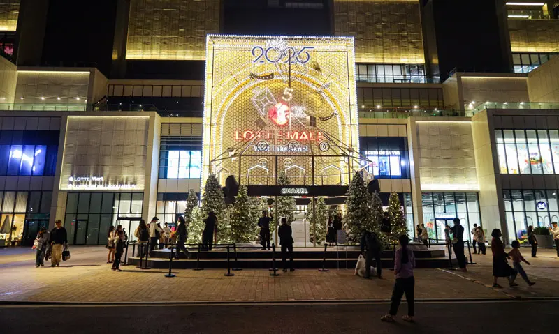 Lotte Mall T&acirc;y Hồ: Kinh nghiệm ăn chơi, mua sắm 2026 3