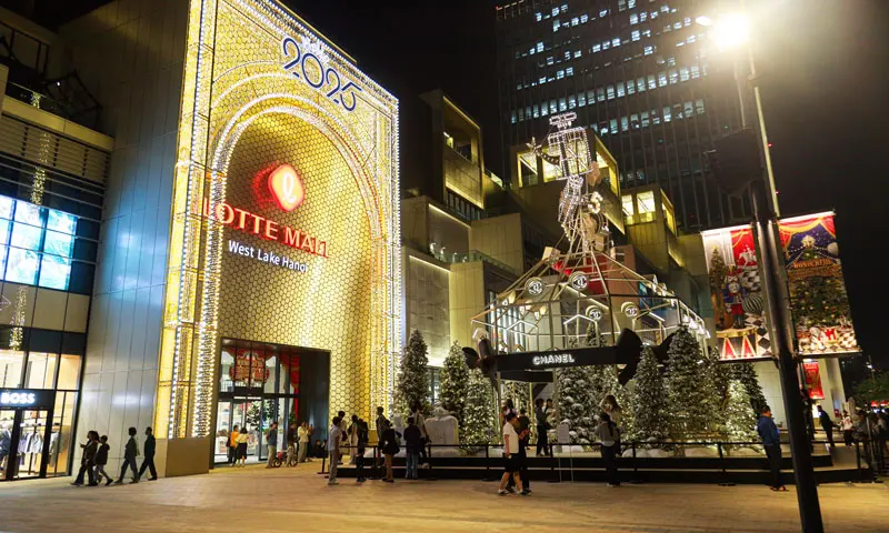 Lotte Mall T&acirc;y Hồ: Kinh nghiệm ăn chơi, mua sắm 2026 4