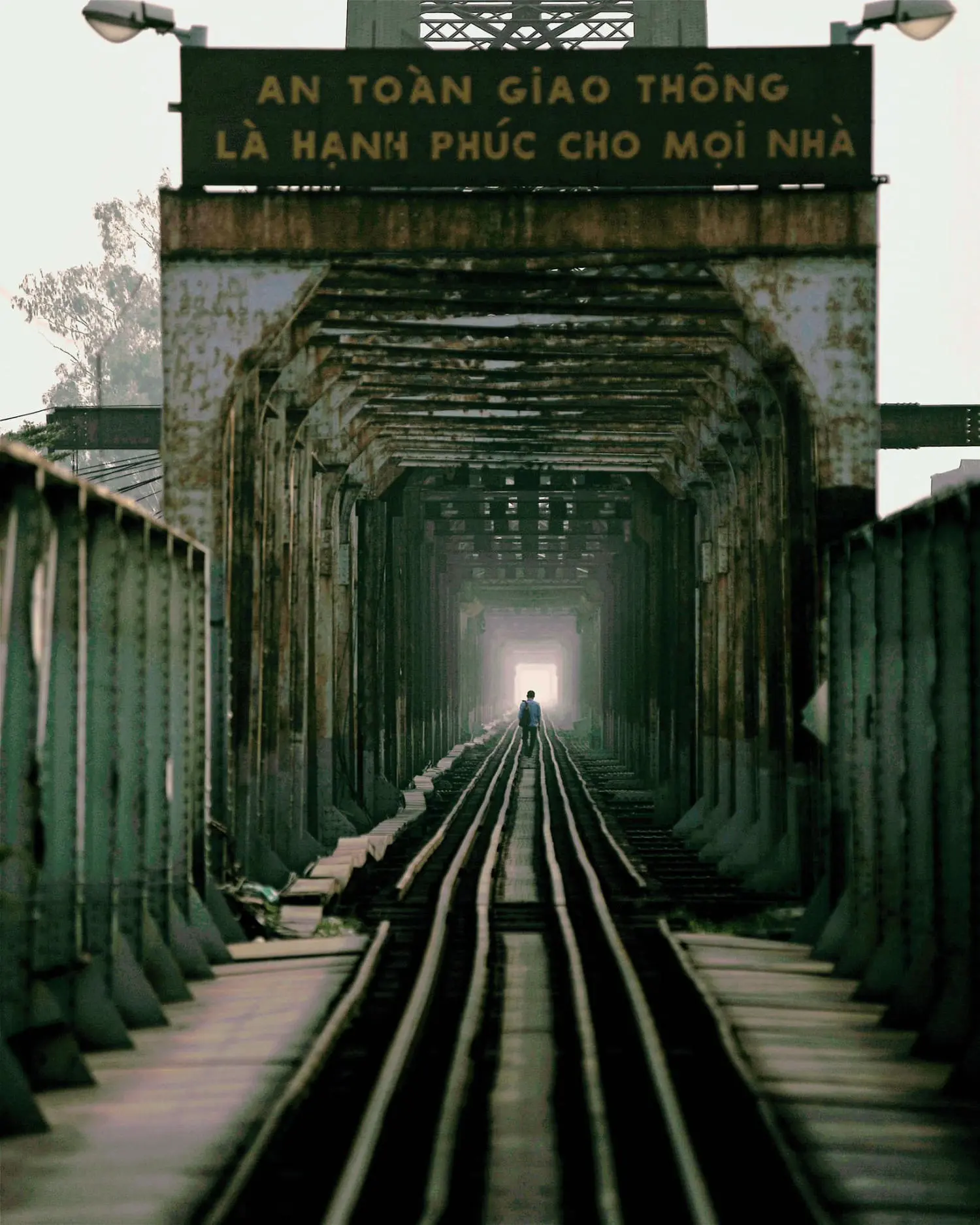 Một chiều Lang thang H&agrave; Nội kh&aacute;m ph&aacute; vẻ đẹp b&igrave;nh dị 2