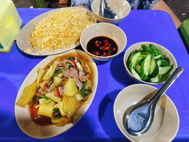 Phố N&uacute;i Tr&uacute;c vừa cổ k&iacute;nh vừa hiện đại giữa l&ograve;ng H&agrave; Nội 7
