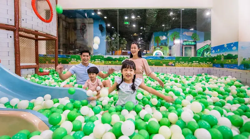 Review trải nghiệm VinKE Times City, khu vui chơi gi&aacute;o dục cực hấp dẫn 2