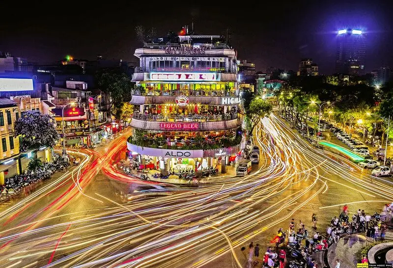 Tham quan t&ograve;a nh&agrave; H&agrave;m C&aacute; Mập nằm ngay vị tr&iacute; đắc địa thủ đ&ocirc; 3