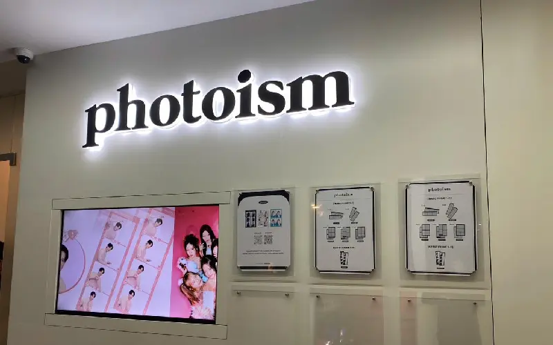 Top 10 tiệm photobooth H&agrave; Nội cực hot với đa dạng phong c&aacute;ch 9