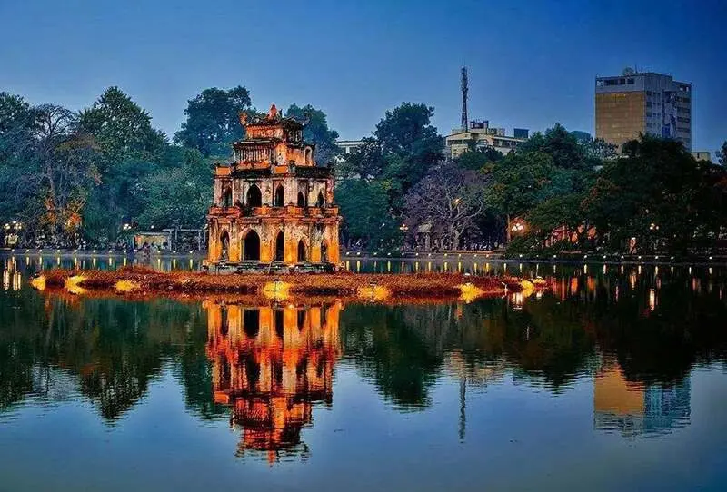 Top 13 địa điểm đi chơi Trung thu H&agrave; Nội trải nghiệm mu&ocirc;n kiểu thưởng trăng 3