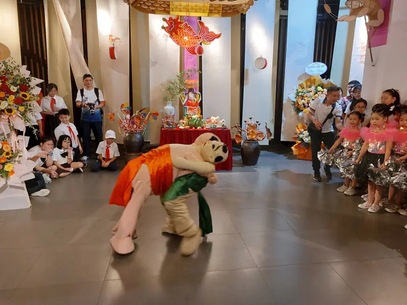 Top 13 địa điểm đi chơi Trung thu H&agrave; Nội trải nghiệm mu&ocirc;n kiểu thưởng trăng 4