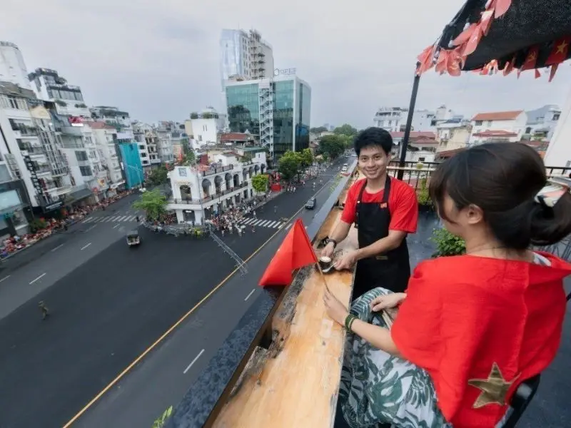 Top 7 qu&aacute;n c&agrave; ph&ecirc; xem diễu binh c&oacute; vị tr&iacute; v&agrave;ng dịp Quốc kh&aacute;nh 2/9 2
