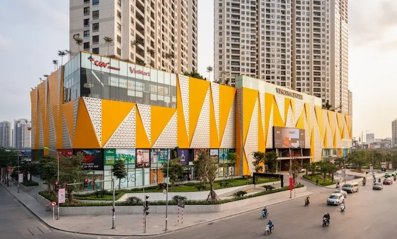 Vincom Trần Duy Hưng, thi&ecirc;n đường giải tr&iacute; tại H&agrave; Nội 2