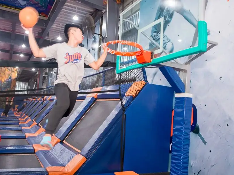 Vui chơi tại Jump Arena H&agrave; Nội review khu Trampoline nổi tiếng 9
