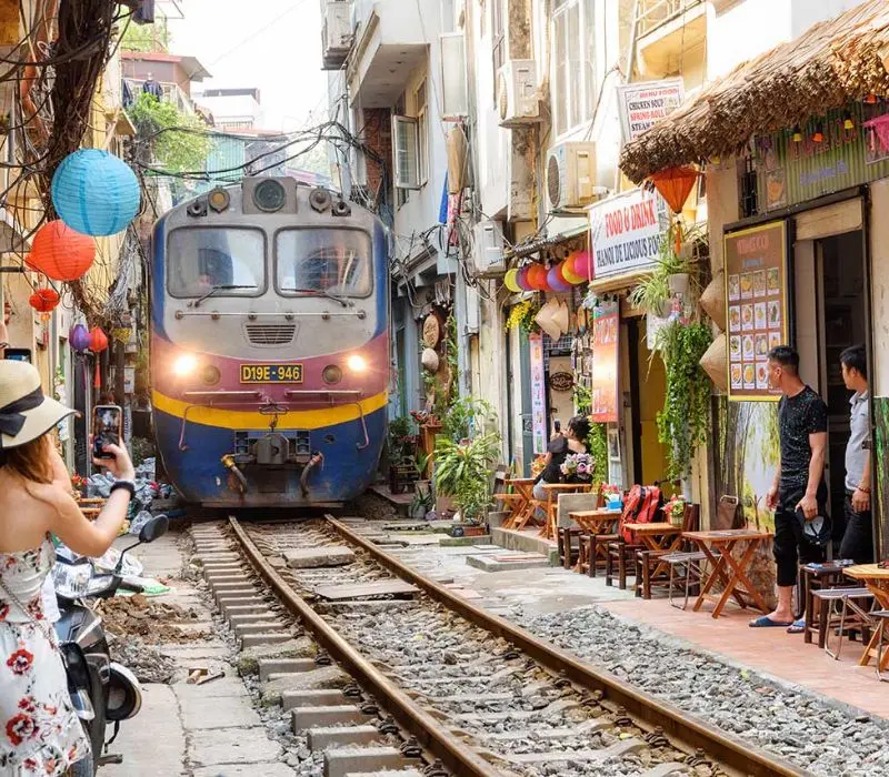 Hà Nội có gì chơi? Khám phá 13 điểm đến thu hút hàng đầu ở thủ đô