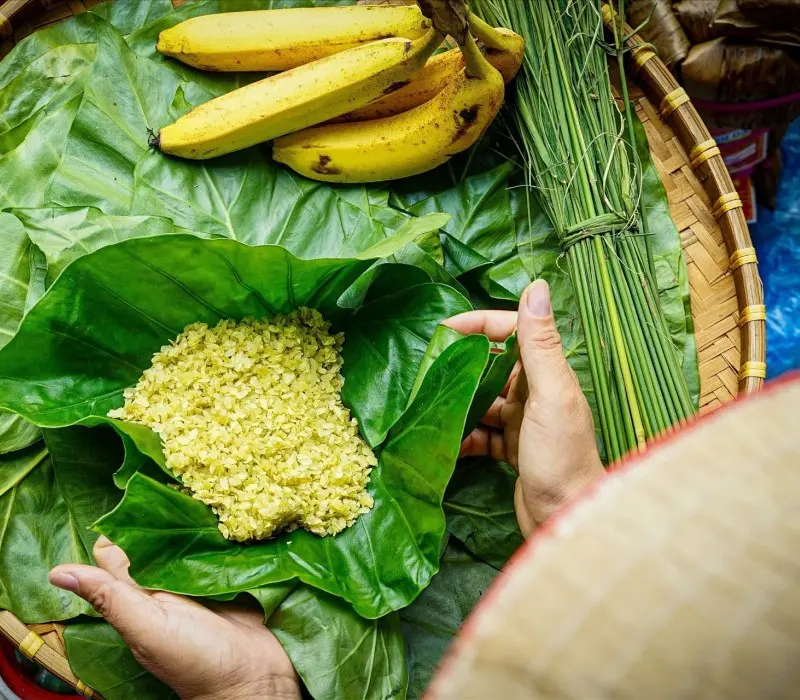 Ngát hương Làng Vòng : Địa danh nổi tiếng với nghề làm cốm